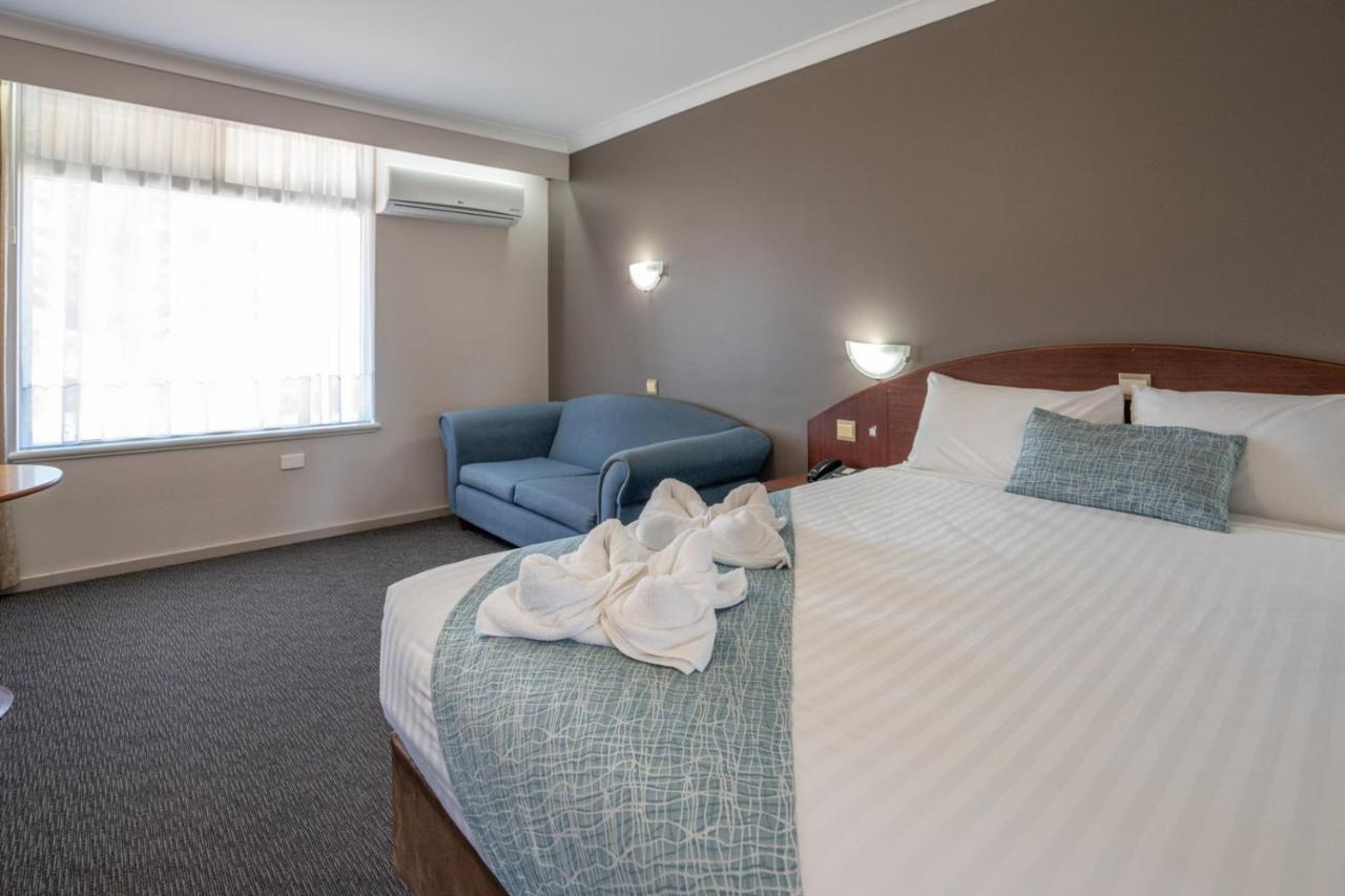 Hospitality Esperance Surestay Collection By Best Western (Adults Only) Dış mekan fotoğraf